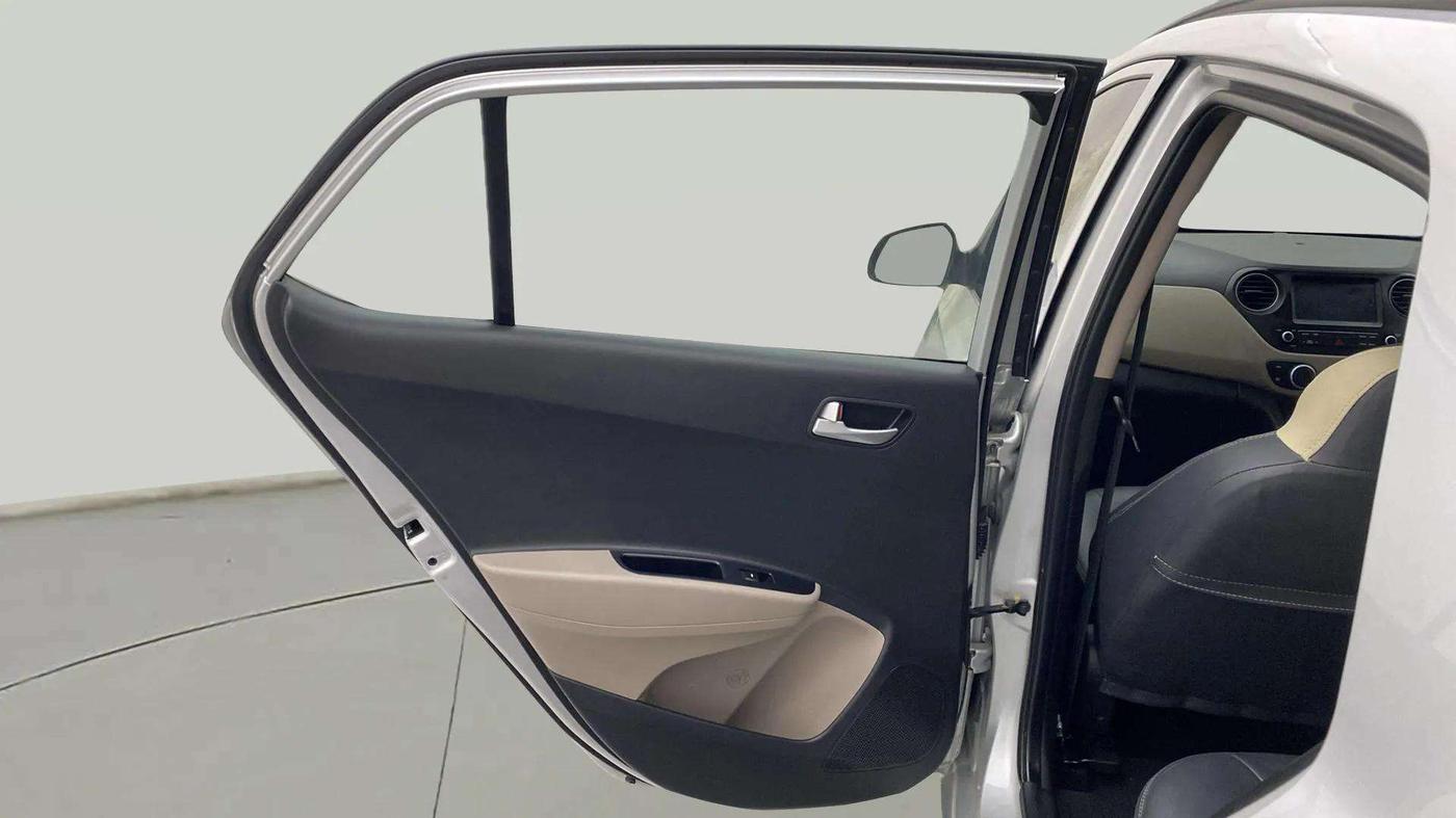 2018 Hyundai Grand i10 SPORTZ AT 1.2 KAPPA VTVT, Petrol, Automatic, 34,854 km, LHS Rear Door