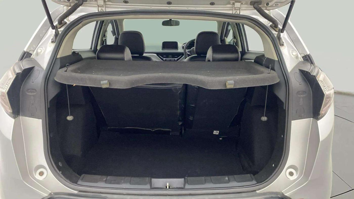 2018 Tata NEXON XZA PLUS DIESEL, Diesel, Automatic, 56,741 km, Boot Inside