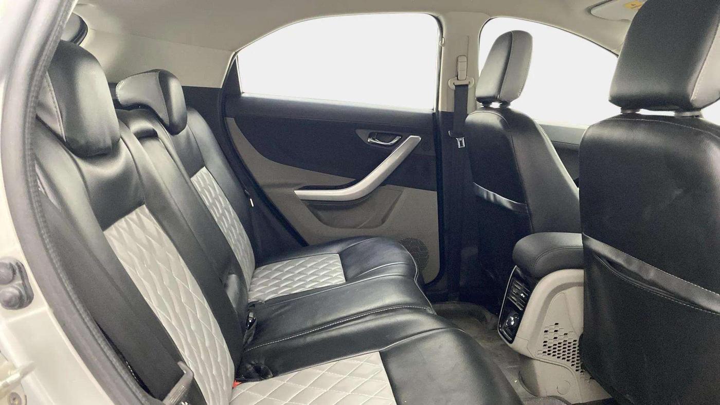 2018 Tata NEXON XZA PLUS DIESEL, Diesel, Automatic, 56,741 km, Right Side Rear Door Cabin