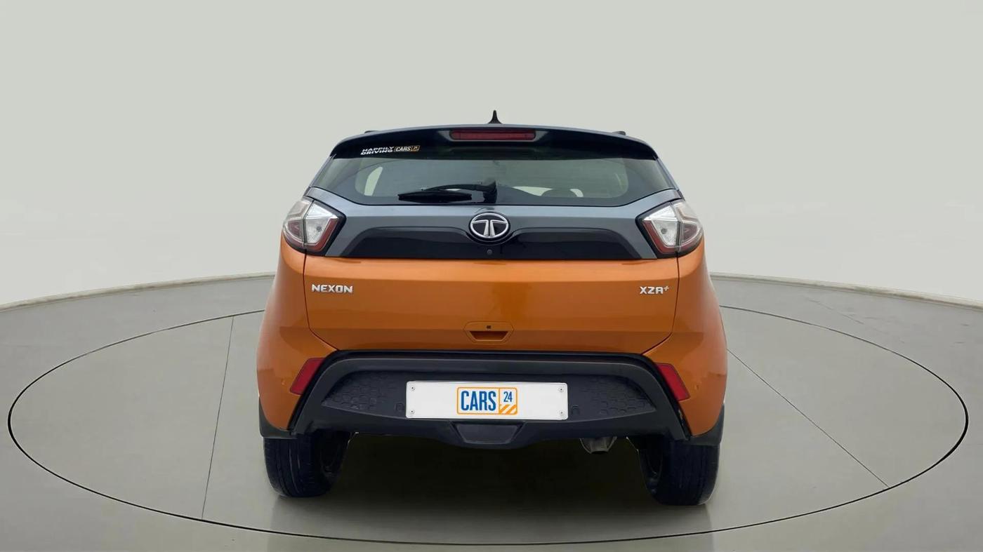 2018 Tata NEXON XZA PLUS DIESEL DUAL TONE, Diesel, Automatic, 54,618 km, Back/Rear