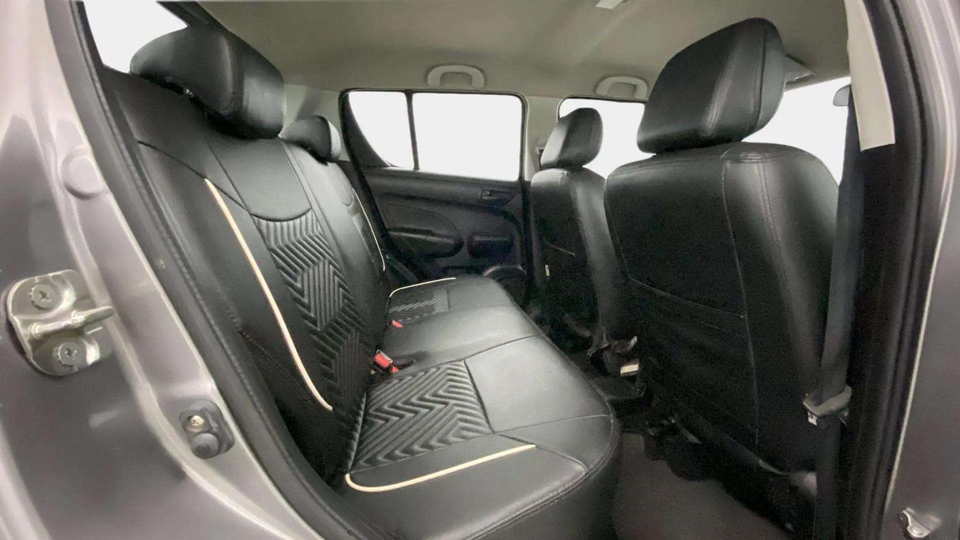2017 Maruti Swift LXI (O), CNG, Manual, 46,745 km, Right Side Rear Door Cabin