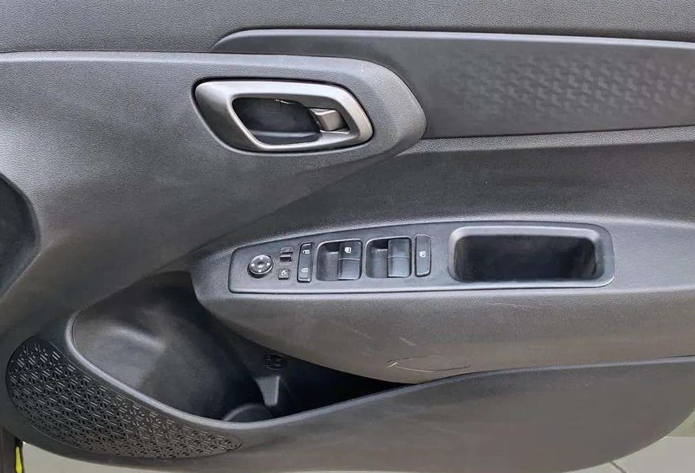 2023 Hyundai EXTER SX (O) CONNECT, Petrol, Manual, 19,873 km, Driver Side Door Panels Control