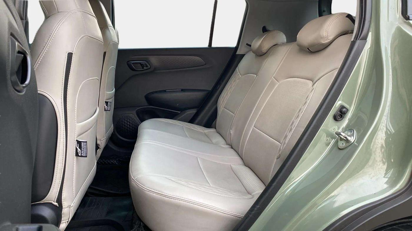 2023 Hyundai EXTER SX (O) CONNECT, Petrol, Manual, 19,873 km, Right Side Rear Door Cabin