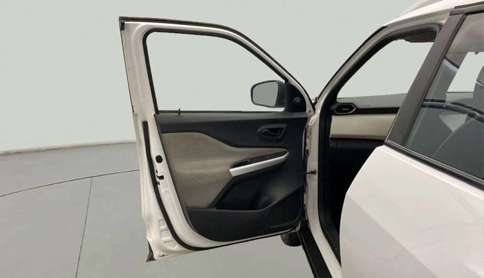 2022 Nissan MAGNITE XE, Petrol, Manual, 28,537 km, LHS Front Door