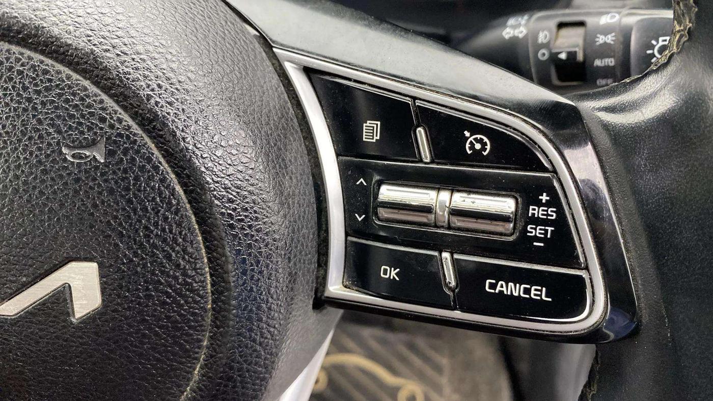 2021 KIA SONET HTX 1.5, Diesel, Manual, 93,396 km, Adaptive Cruise Control