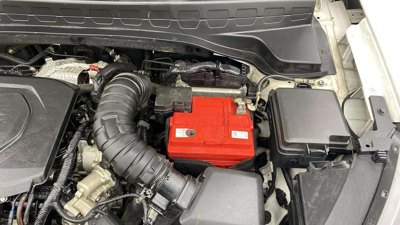 2021 KIA SONET HTX 1.5, Diesel, Manual, 93,396 km, Engine View - Left