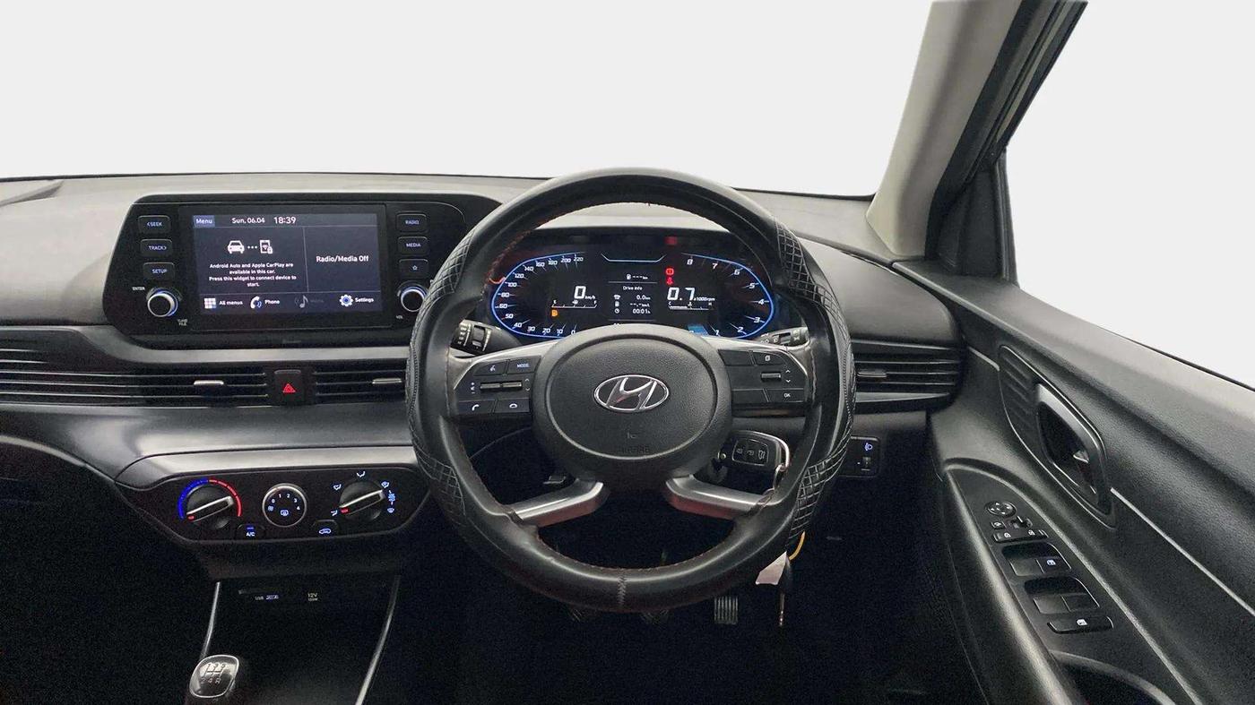 2021 Hyundai NEW I20 SPORTZ 1.2 MT, Petrol, Manual, 42,444 km, Steering Wheel Close Up