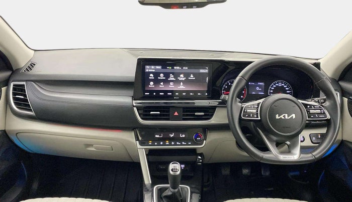 2023 KIA SELTOS  HTX 1.5 PETROL MT, Petrol, Manual, 30,973 km, Dashboard