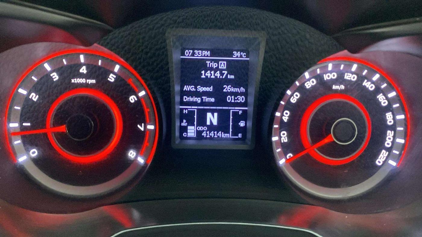 2021 Mahindra XUV300 W6 1.2 PETROL AMT, Petrol, Automatic, 41,770 km, Odometer Image