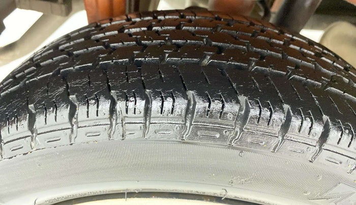 2016 Maruti Alto K10 VXI AMT, Petrol, Automatic, 57,919 km, Right Rear Tyre Tread