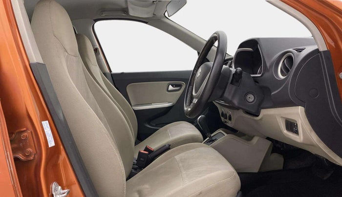 2016 Maruti Alto K10 VXI AMT, Petrol, Automatic, 57,919 km, Right Side Front Door Cabin