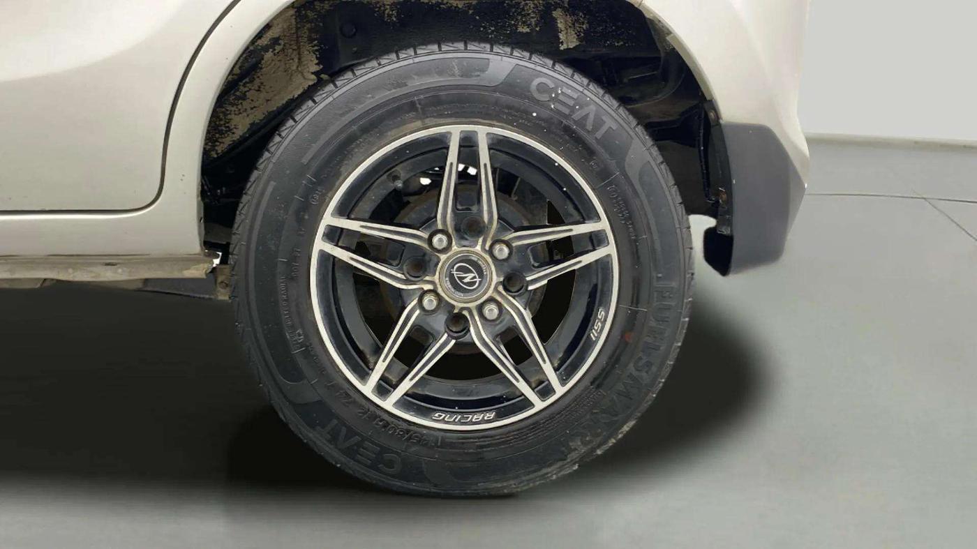 2019 Maruti Alto VXI, Petrol, Manual, 31,354 km, Left Rear Wheel