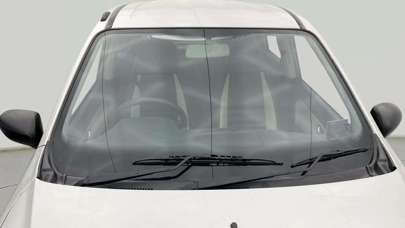 2019 Maruti Alto VXI, Petrol, Manual, 31,354 km, Front Windshield