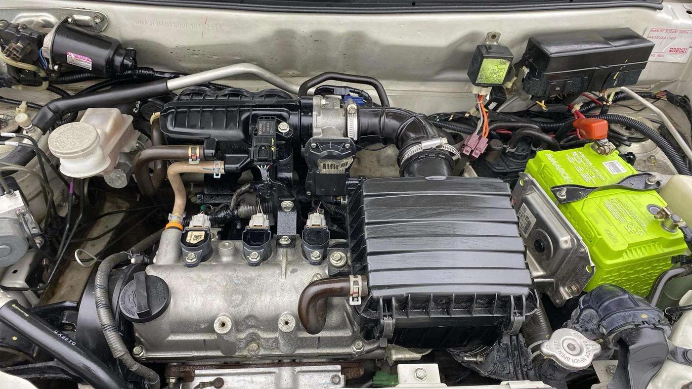 2019 Maruti Alto VXI, Petrol, Manual, 31,354 km, Engine View