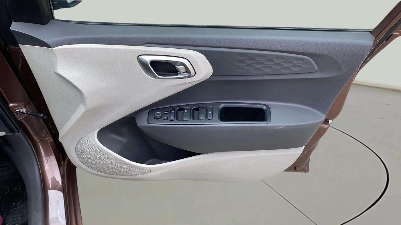 2021 Hyundai AURA SX PLUS 1.2 AMT, Petrol, Automatic, 20,928 km, Driver Side Door Panels Control