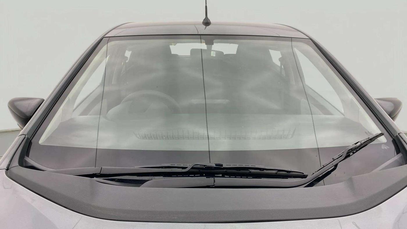 2022 Tata ALTROZ XM PLUS PETROL, Petrol, Manual, 17,874 km, Front Windshield