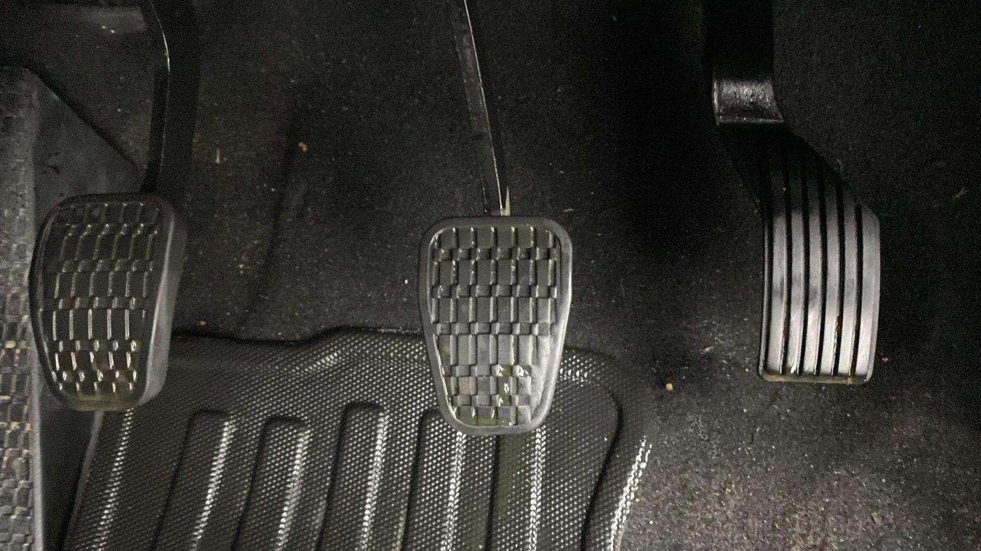 2022 Tata ALTROZ XM PLUS PETROL, Petrol, Manual, 17,874 km, Pedals