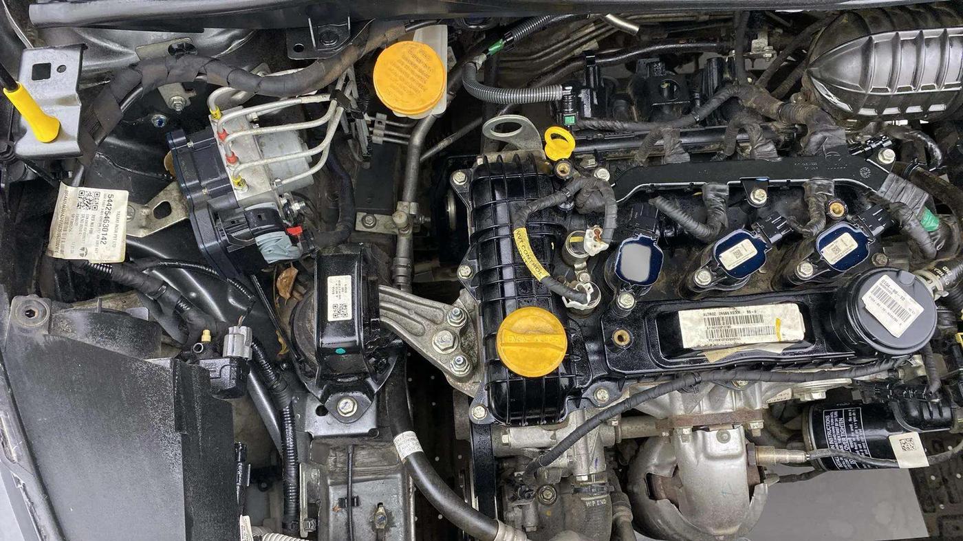 2022 Tata ALTROZ XM PLUS PETROL, Petrol, Manual, 17,874 km, Engine View - Right