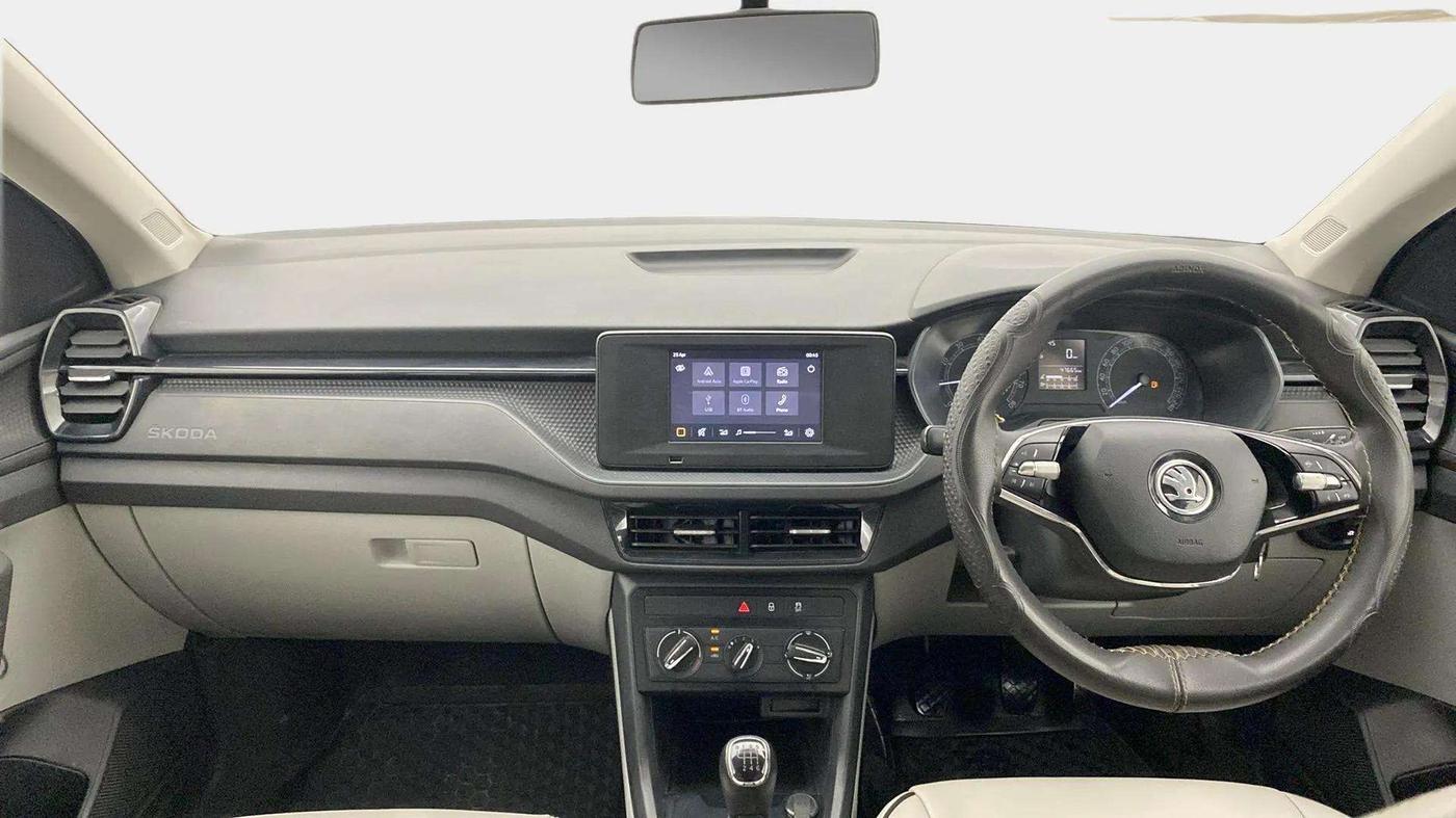 2021 Skoda KUSHAQ ACTIVE 1.0L TSI MT, Petrol, Manual, 47,658 km, Dashboard