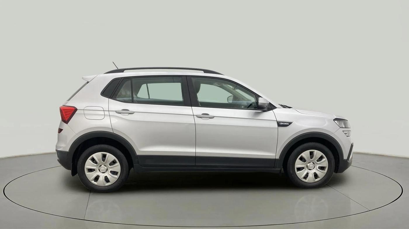 2021 Skoda KUSHAQ ACTIVE 1.0L TSI MT, Petrol, Manual, 47,658 km, Right Side View