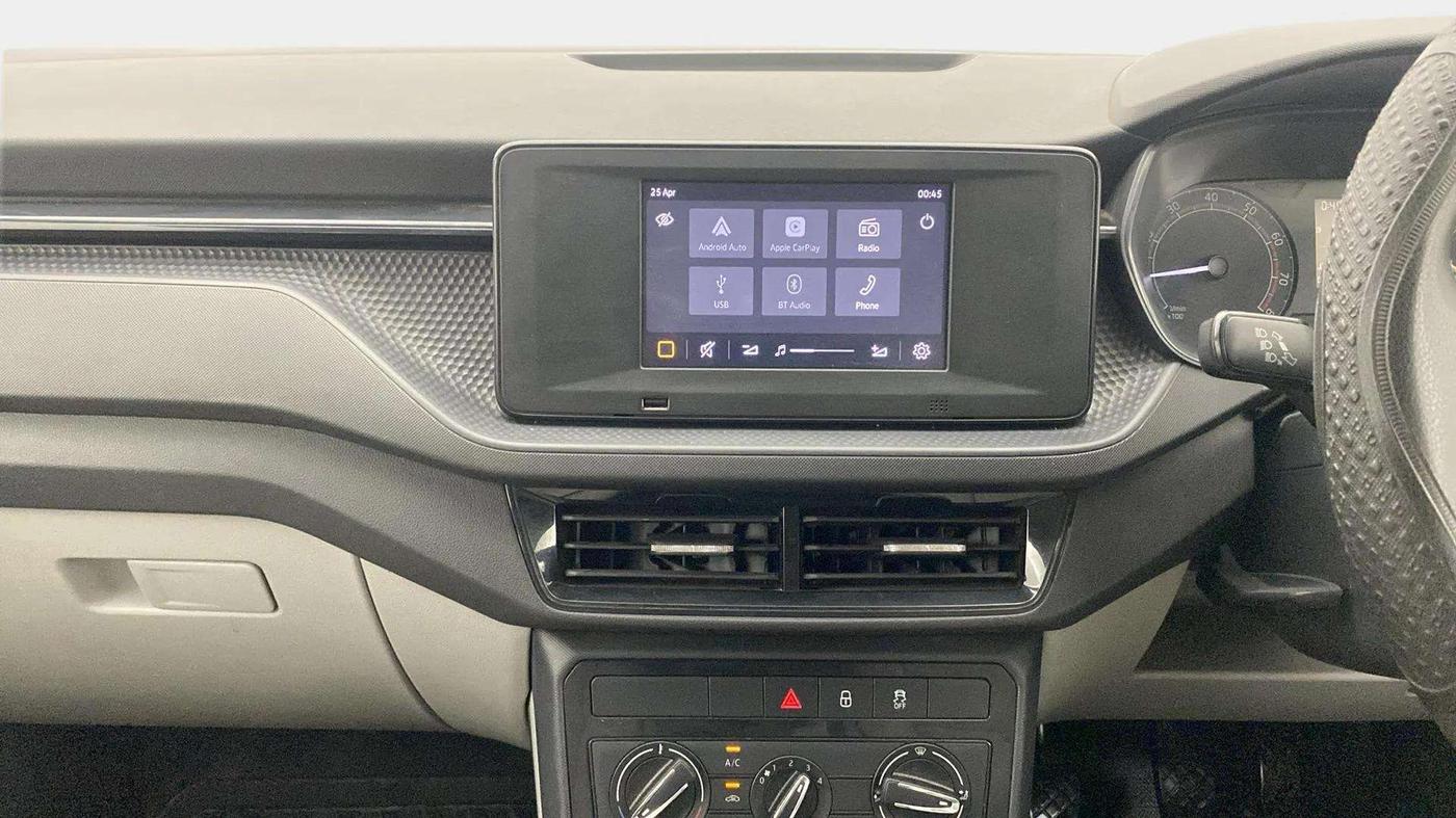 2021 Skoda KUSHAQ ACTIVE 1.0L TSI MT, Petrol, Manual, 47,658 km, Air Conditioner