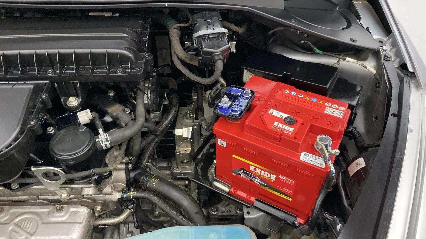 2018 Tata Tiago XZA PETROL, Petrol, Automatic, 11,877 km, Engine View - Left