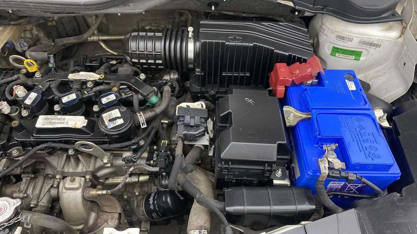 2021 Tata ALTROZ XZ PETROL, Petrol, Manual, 71,178 km, Engine View - Left