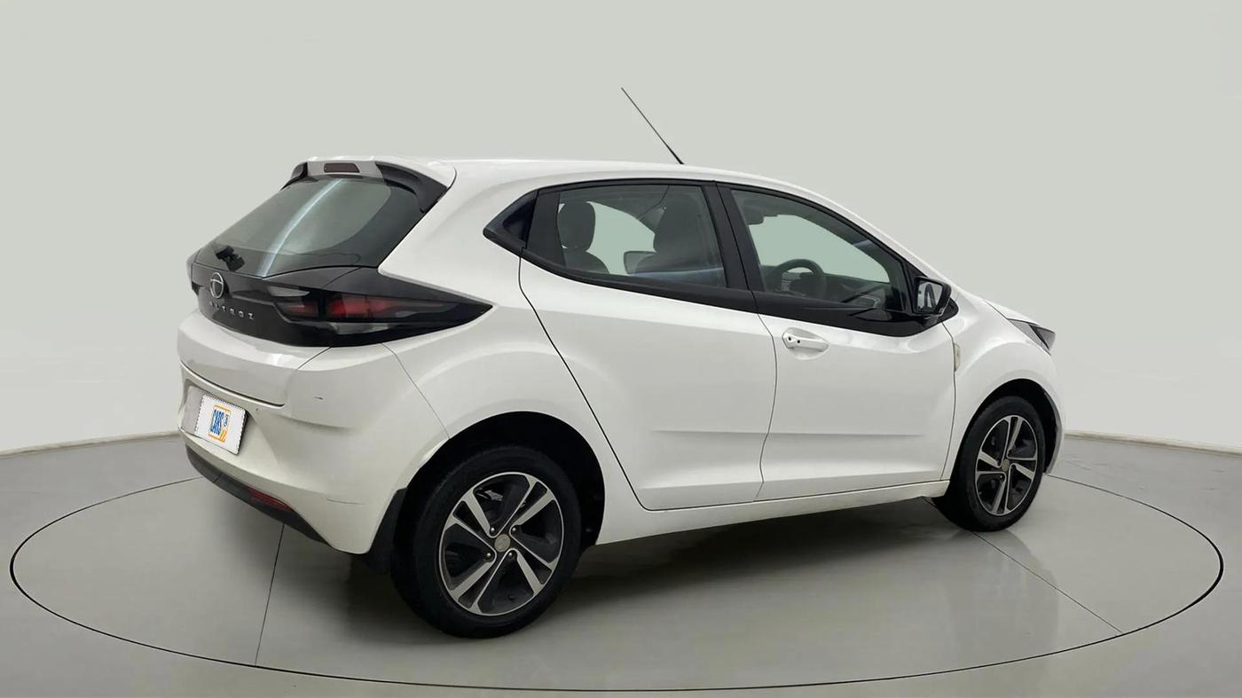 2021 Tata ALTROZ XZ PETROL, Petrol, Manual, 71,178 km, Right Back Diagonal