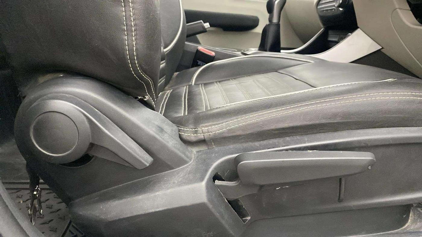 2021 Tata ALTROZ XZ PETROL, Petrol, Manual, 71,178 km, Driver Side Adjustment Panel