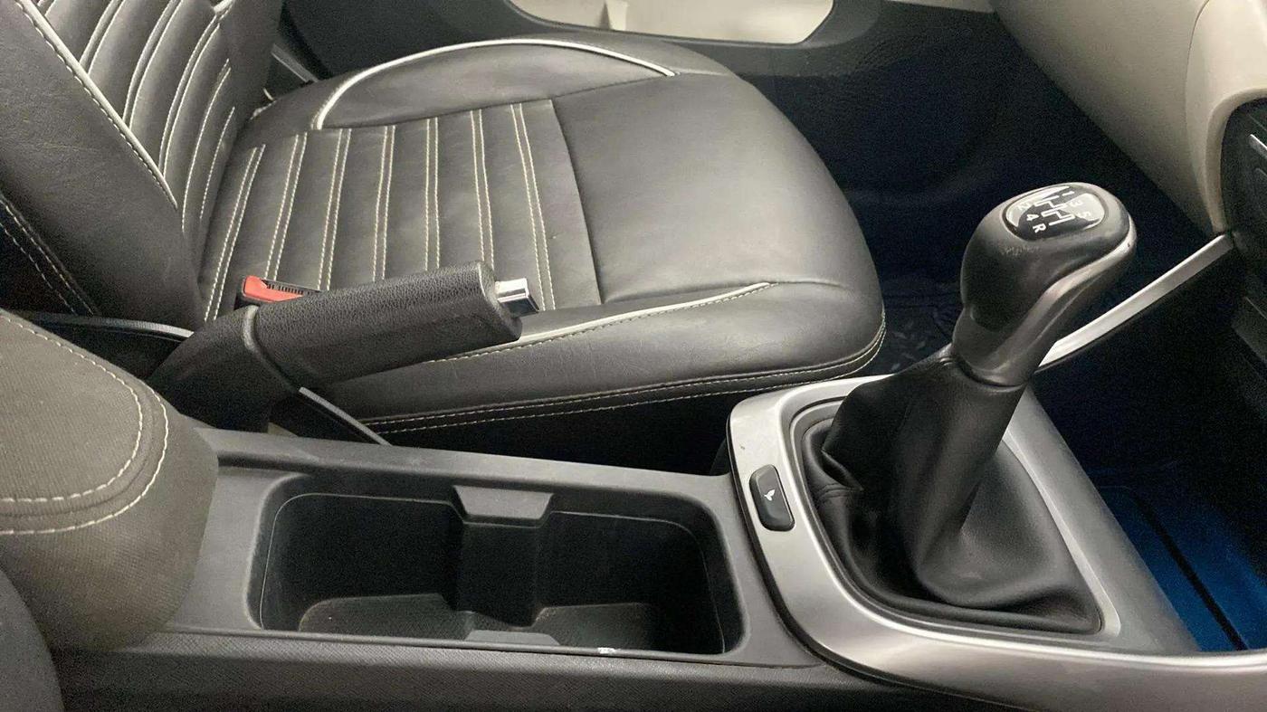 2021 Tata ALTROZ XZ PETROL, Petrol, Manual, 71,178 km, Gear Lever