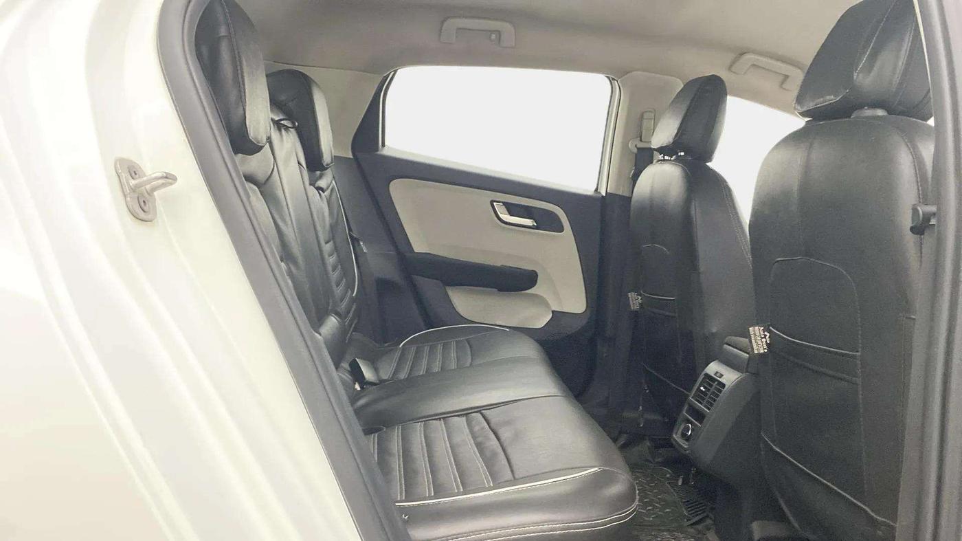 2021 Tata ALTROZ XZ PETROL, Petrol, Manual, 71,178 km, Right Side Rear Door Cabin
