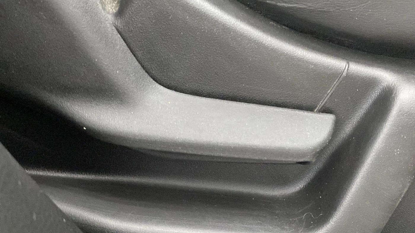 2019 Maruti New Wagon-R ZXI 1.2 AMT, Petrol, Automatic, 74,385 km, Driver Side Adjustment Panel