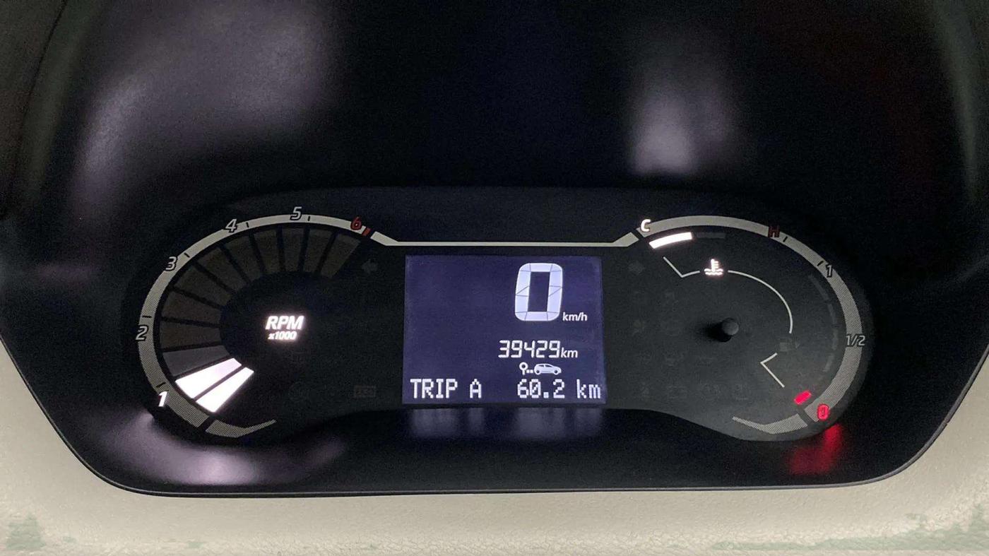 2022 Nissan MAGNITE XL, Petrol, Manual, 39,622 km, Odometer Image
