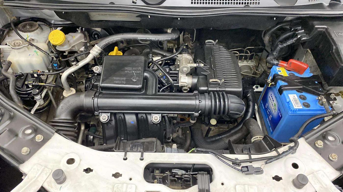 2022 Nissan MAGNITE XL, Petrol, Manual, 39,622 km, Engine View