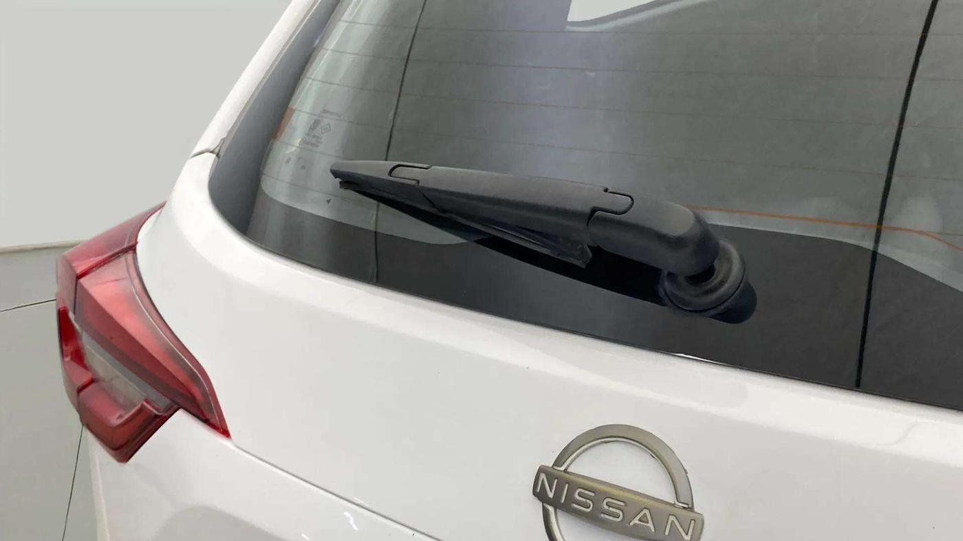 2022 Nissan MAGNITE XL, Petrol, Manual, 39,622 km, Rear Wiper