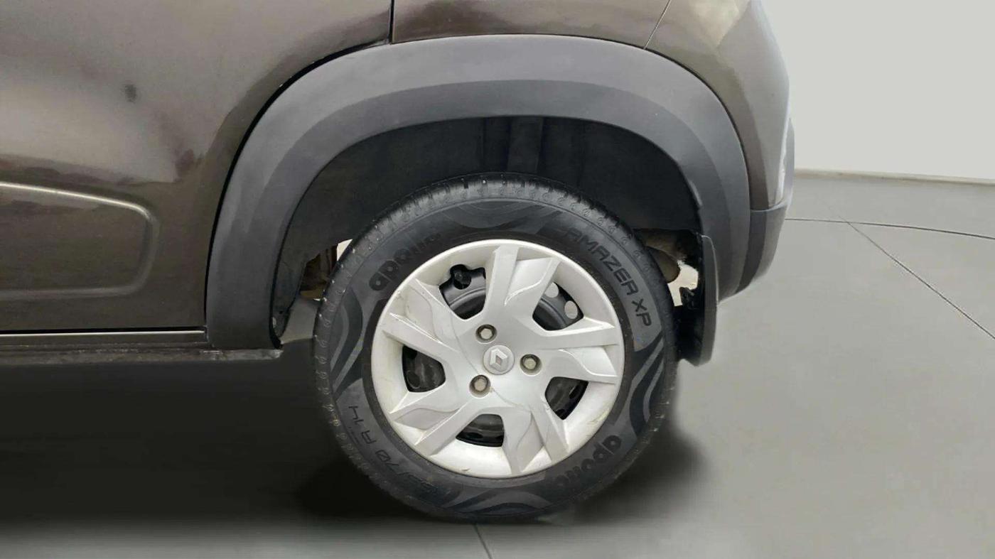 2020 Renault Kwid RXL 1.0, Petrol, Manual, 32,490 km, Left Rear Wheel
