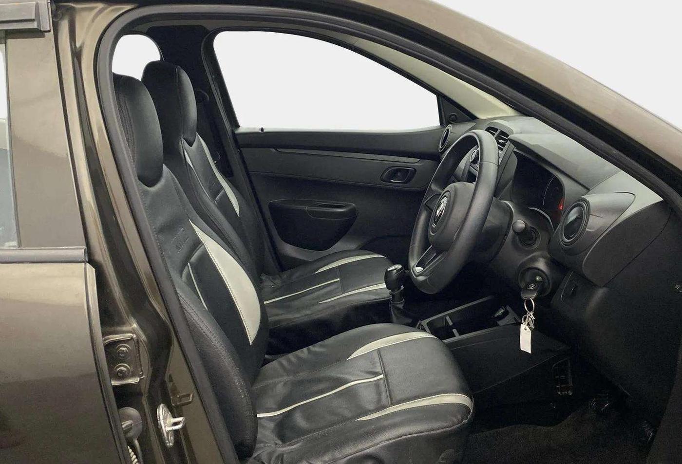 2020 Renault Kwid RXL 1.0, Petrol, Manual, 32,490 km, Right Side Front Door Cabin