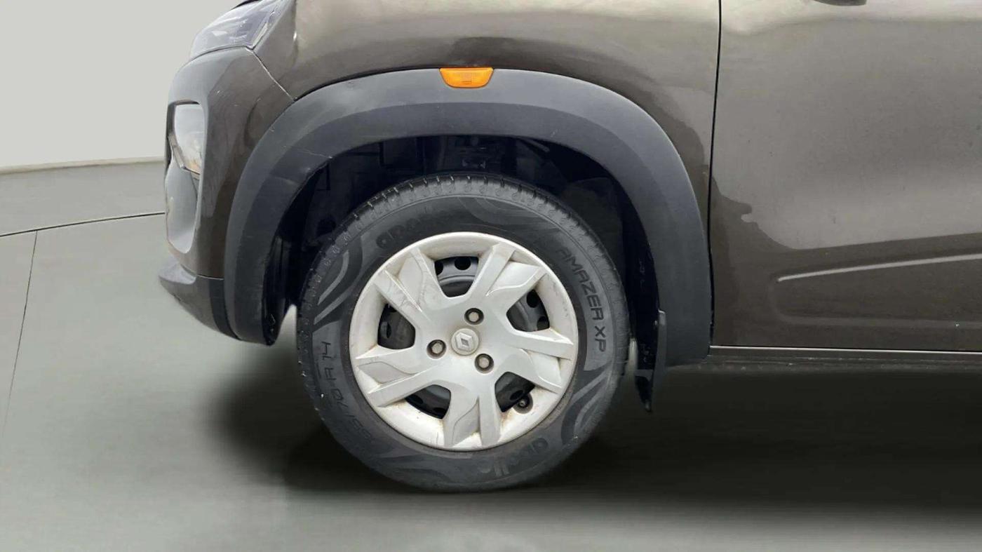 2020 Renault Kwid RXL 1.0, Petrol, Manual, 32,490 km, Left Front Wheel