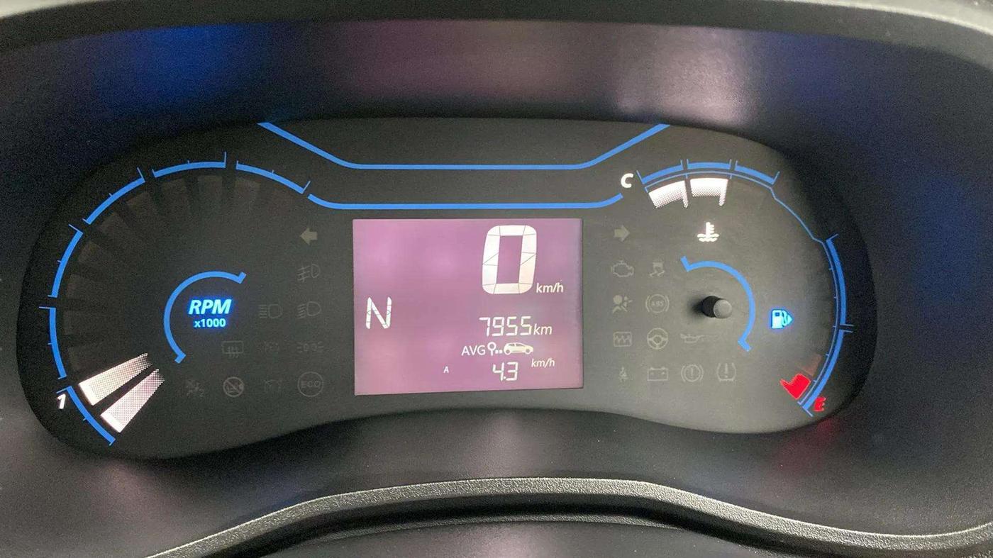 2022 Renault Kwid RXT 1.0 AMT, Petrol, Automatic, 8,022 km, Odometer Image