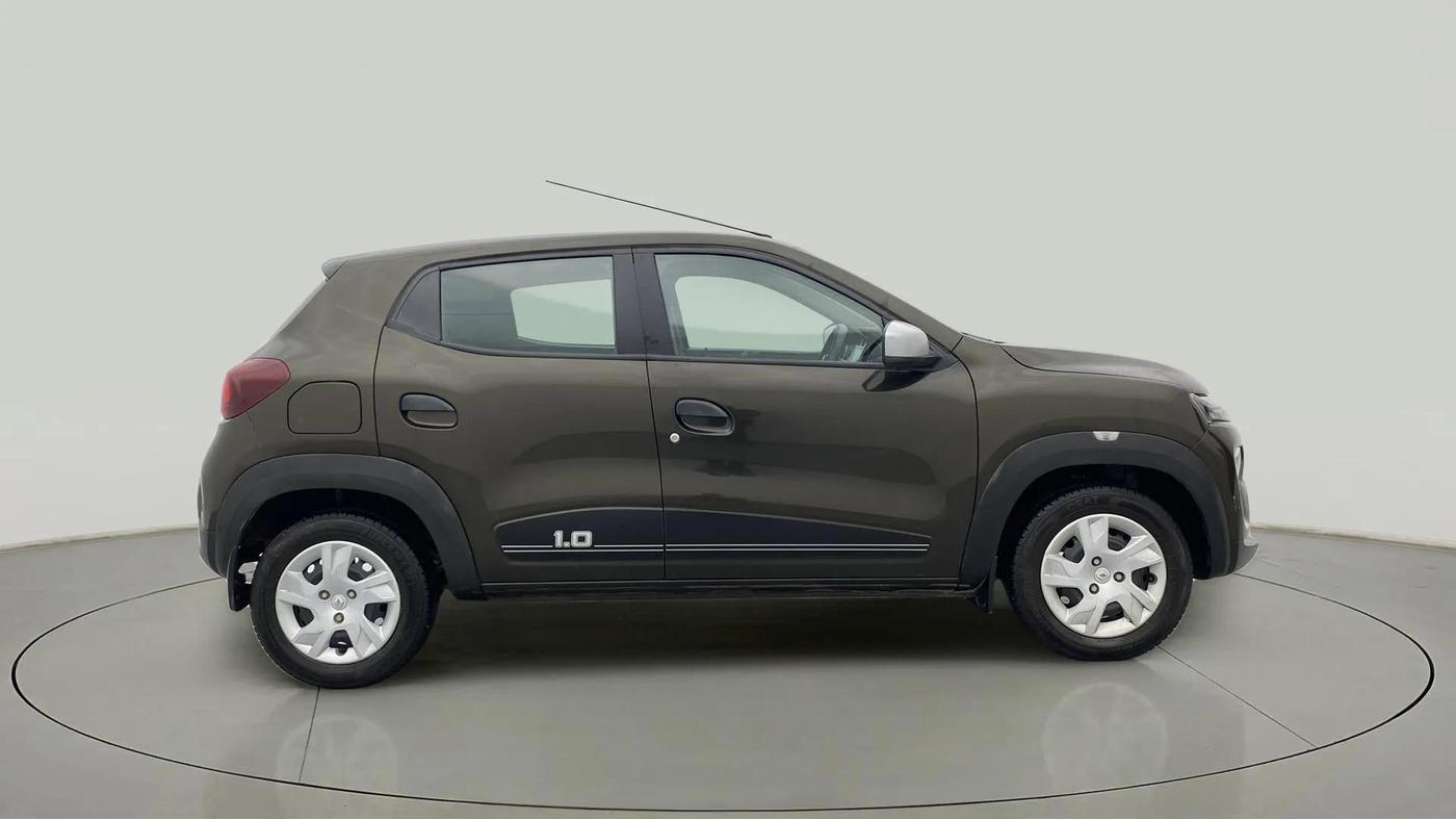 2022 Renault Kwid RXT 1.0 AMT, Petrol, Automatic, 8,022 km, Right Side View