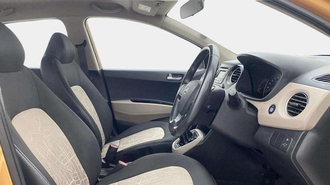 2015 Hyundai Grand i10 ASTA (O) 1.2 KAPPA VTVT, Petrol, Manual, 46,415 km, Right Side Front Door Cabin