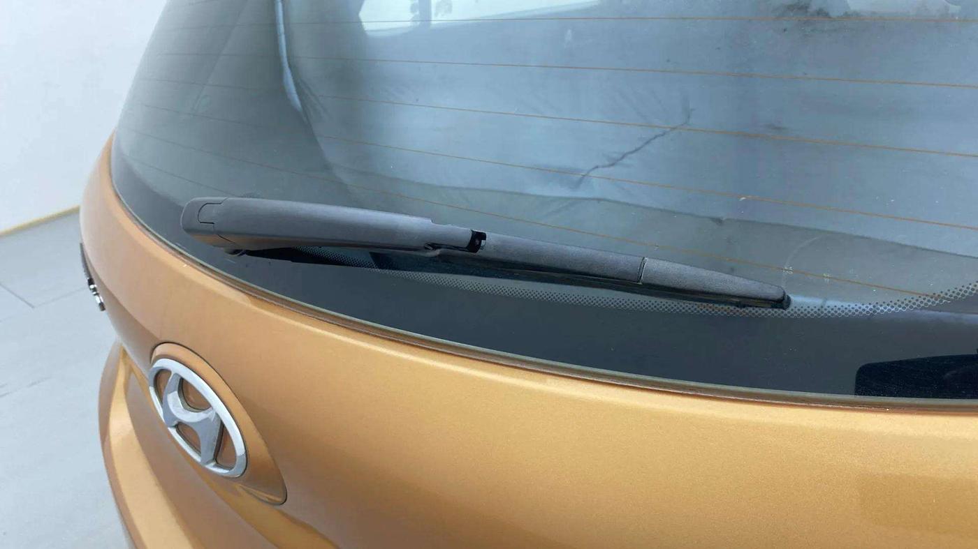 2015 Hyundai Grand i10 ASTA (O) 1.2 KAPPA VTVT, Petrol, Manual, 46,415 km, Rear Wiper