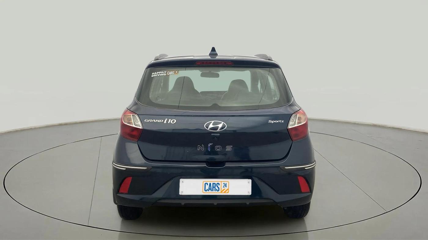 2020 Hyundai GRAND I10 NIOS SPORTZ 1.2 KAPPA VTVT, Petrol, Manual, 70,814 km, Back/Rear