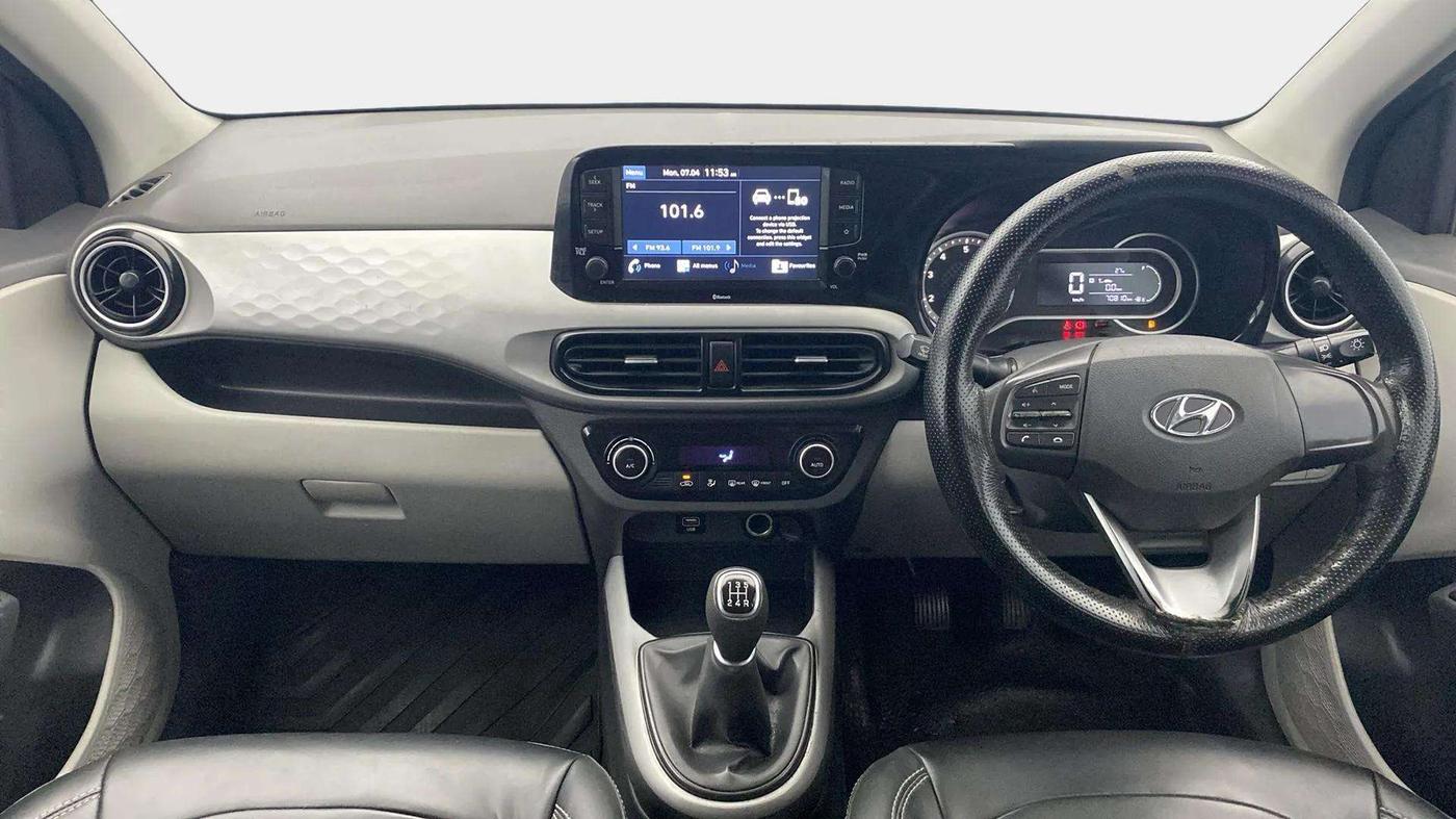 2020 Hyundai GRAND I10 NIOS SPORTZ 1.2 KAPPA VTVT, Petrol, Manual, 70,814 km, Dashboard