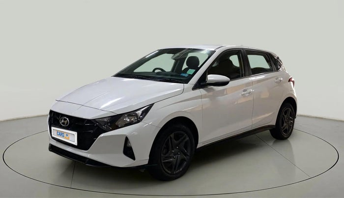 2020 Hyundai NEW I20 SPORTZ 1.2 AT, Petrol, Automatic, 35,994 km, Left Front Diagonal