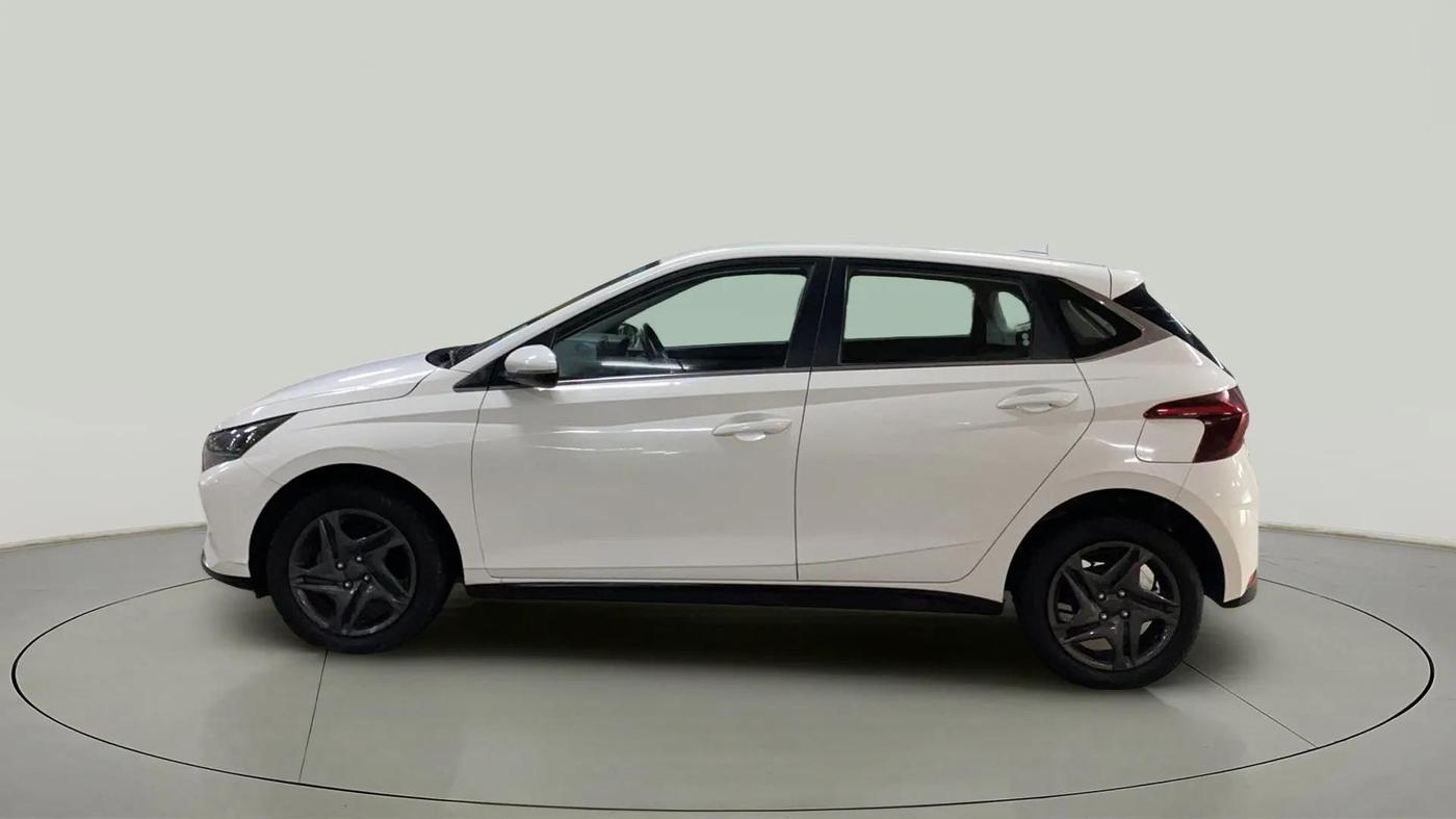 2020 Hyundai NEW I20 SPORTZ 1.2 AT, Petrol, Automatic, 35,994 km, Left Side