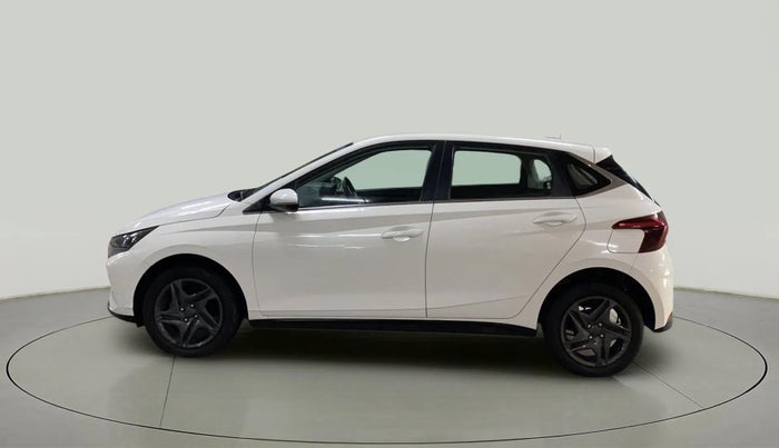 2020 Hyundai NEW I20 SPORTZ 1.2 AT, Petrol, Automatic, 35,994 km, Left Side