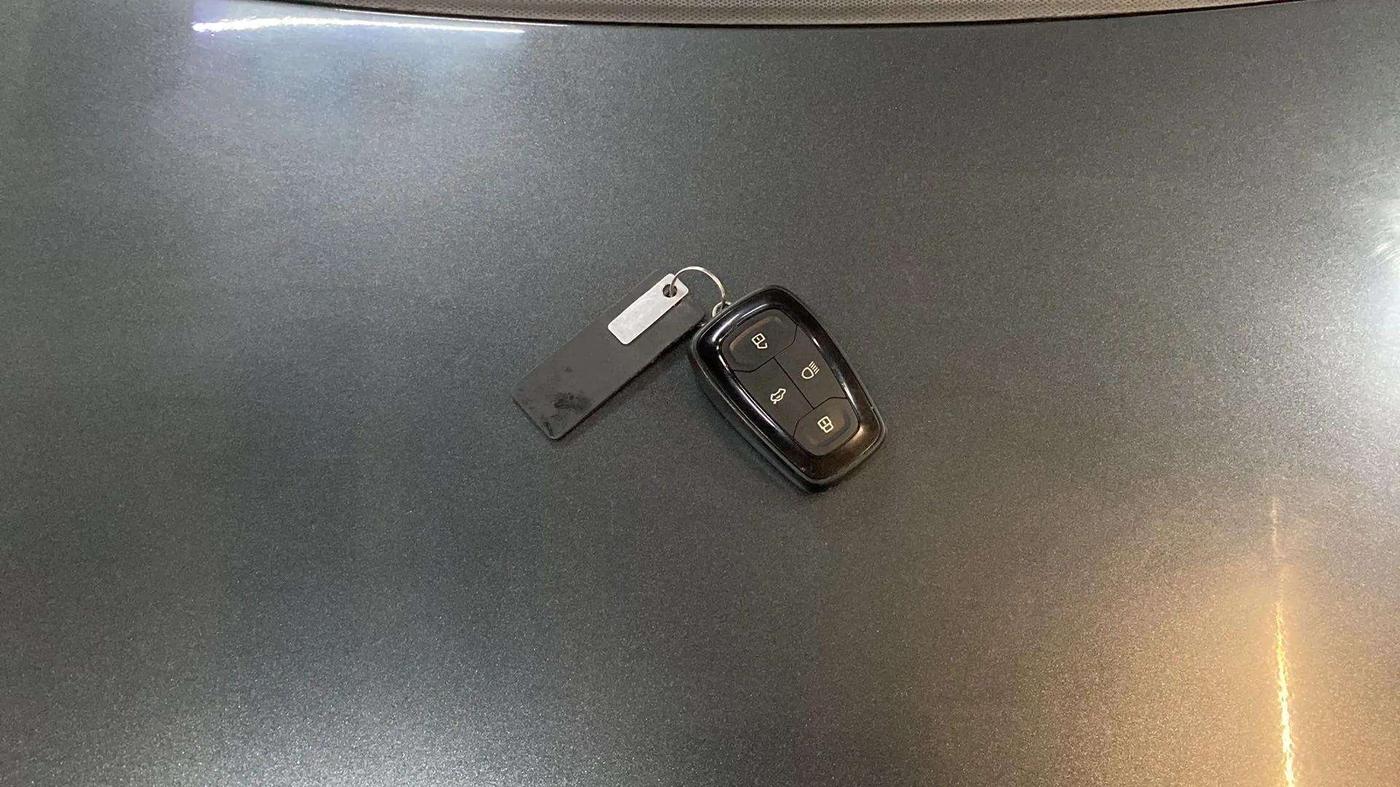 2022 Tata TIGOR XZ PLUS PETROL, Petrol, Manual, 25,940 km, Key Close Up