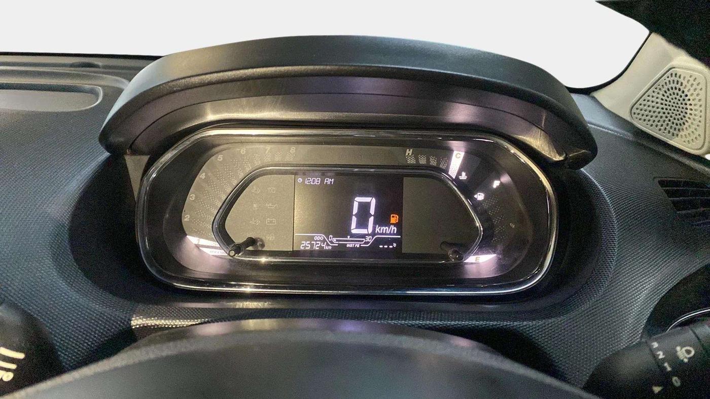 2022 Tata TIGOR XZ PLUS PETROL, Petrol, Manual, 25,940 km, Odometer Image