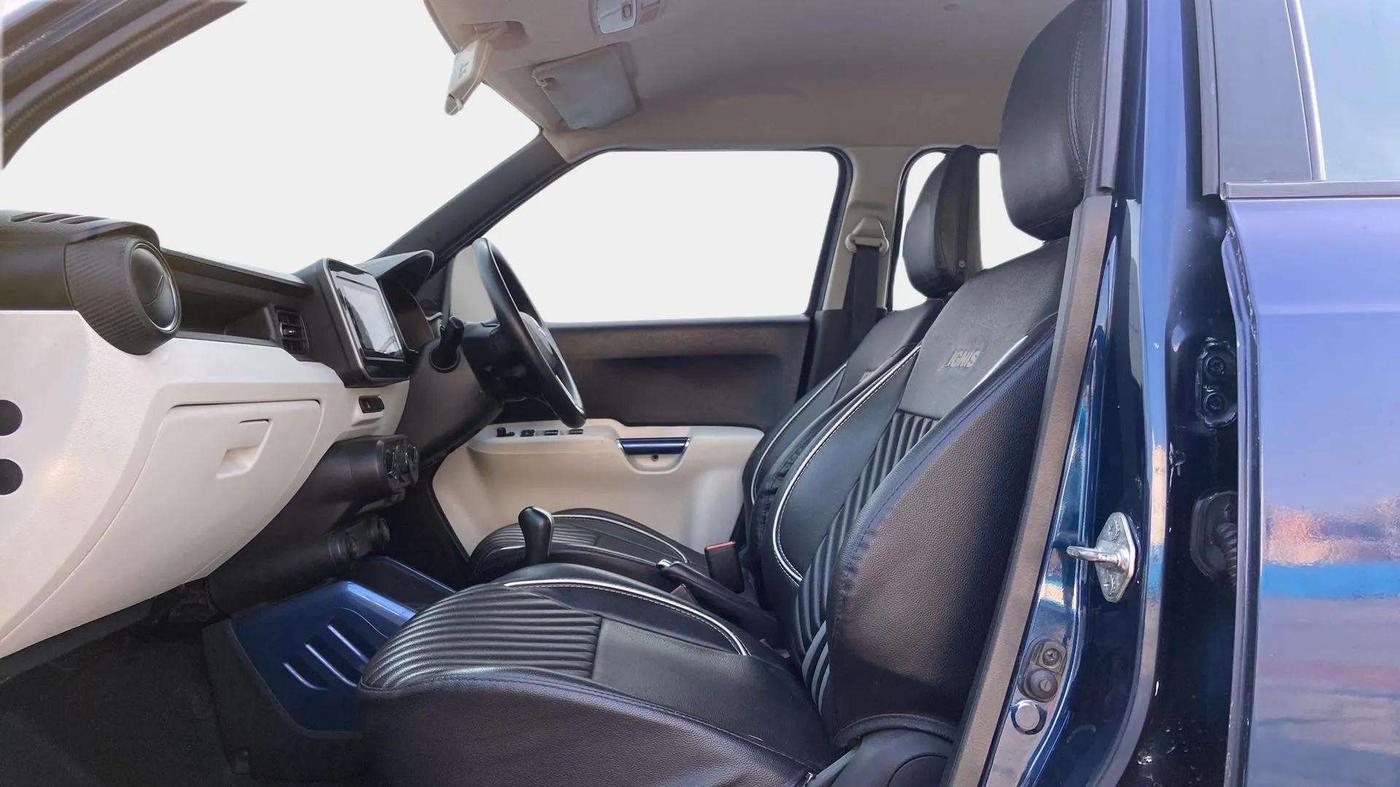 2022 Maruti IGNIS ZETA 1.2 AMT, Petrol, Automatic, 35,002 km, Right Side Front Door Cabin